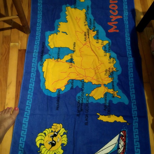 Mykonos beach towel like new
