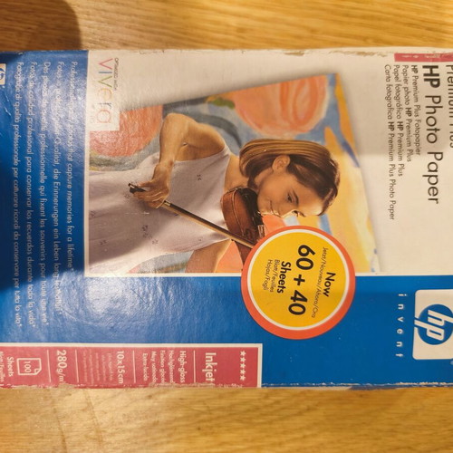 Photo paper 70 sheets 10x15 like new