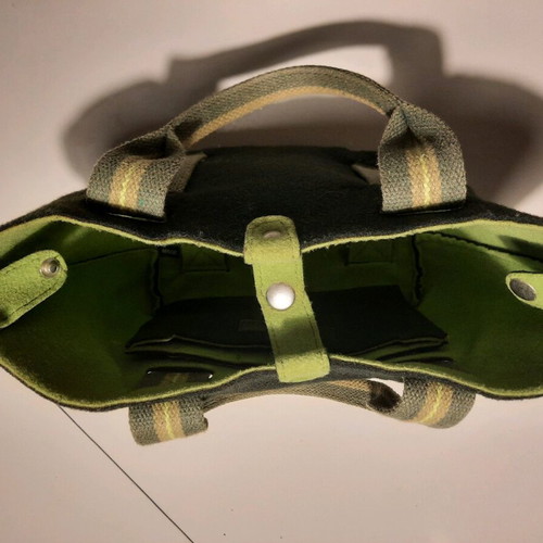 Haralas felt bag like new, dark olive with khaki straps