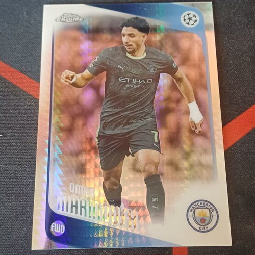 Topps Chrome UEFA Club Competitions 2025/26 Omar Marmoush Pulsar Refractor #80 Manchester City