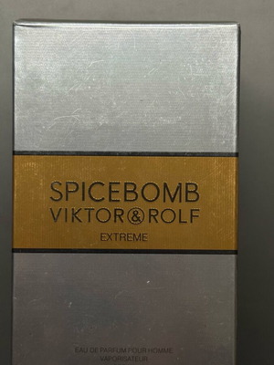 Viktor & Rolf Spicebomb Extreme perfume 90 ml like new