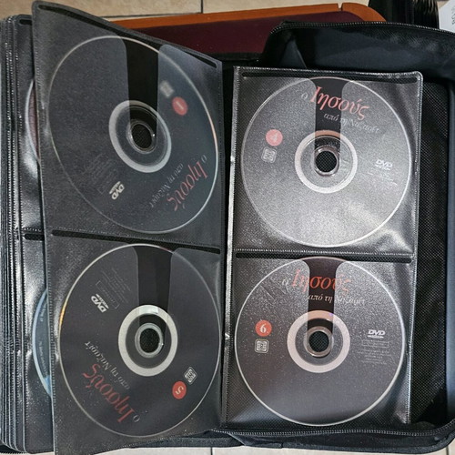 DVD collection like new, about 700 movies with subtitles