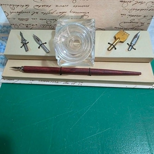 Writing pen gift set with wooden pen and ink bottle
