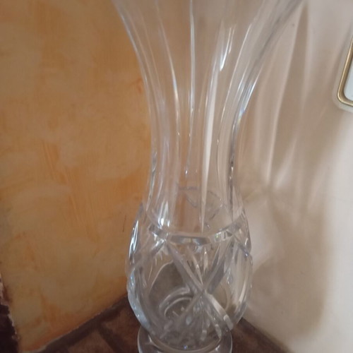 Crystal vase new, height 39 cm
