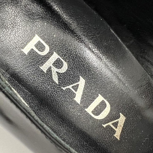 Prada mid heel leather pumps, black, size 37