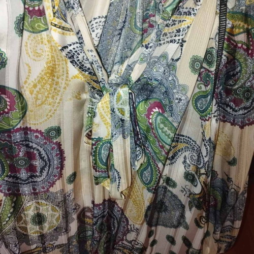 Zini shirt with lace pattern like new, size 38