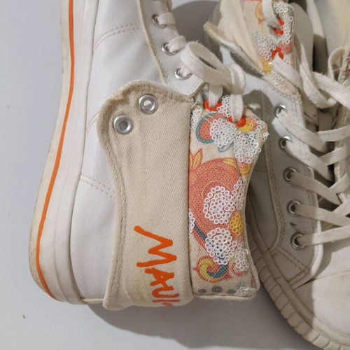 Maui Sneakers size 40 used, athletic style