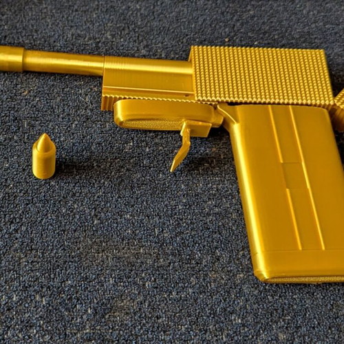 James Bond golden gun like new