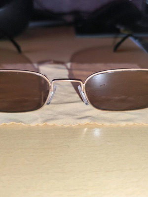 Vans sunglasses like new