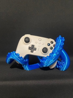 3D printed PS5 controller stand with Kraken tentacle custom made