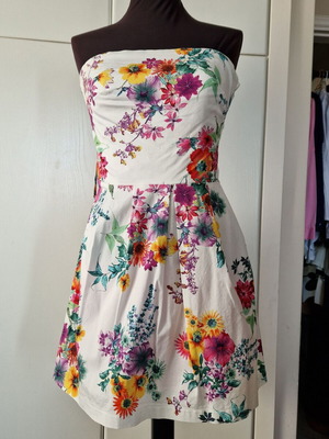Exes Strapless Floral Short Dress S/M like new