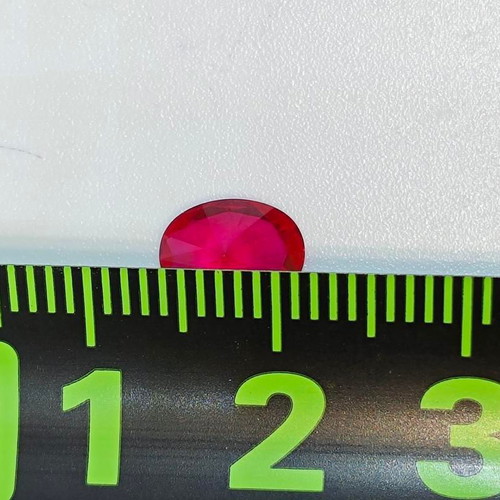 Lab-grown ruby Oval Cut 10mm like new