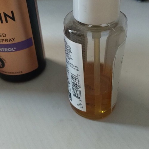Syoss shampoo, Keratin spray and Ouai wave spray used set