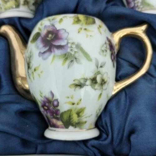 Porcelain miniature set in case