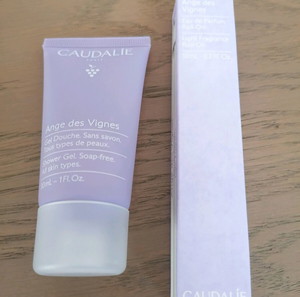 Σετ αφρόλουτρο & άρωμα Caudalie