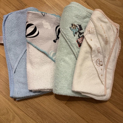 Baby towels used, set of 4, 100% cotton