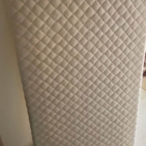 Children's mattress like new, dimensions 62x110