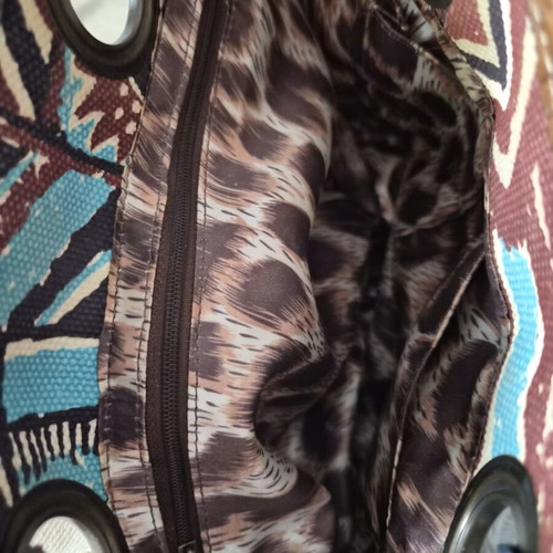 Guess Africa Collection vintage shoulder bag like new, Y2K boho chic