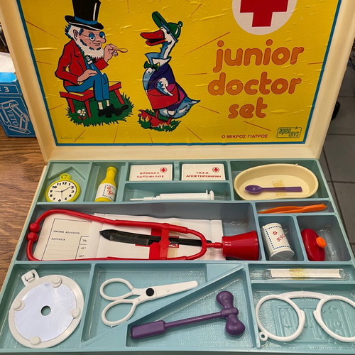 Junior Doctor Board Game new
