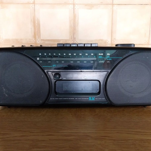 Grundig RR 367 vintage boombox with UBS, used