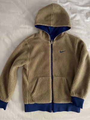 Nike kids double face jacket size medium like new