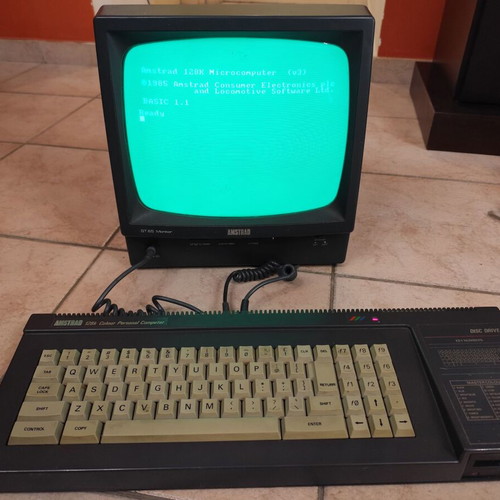 Amstrad CPC6128 vintage used computer