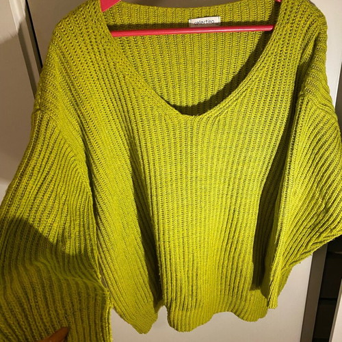 Celestino oversized green sweater like new, 25% mohair, onesize