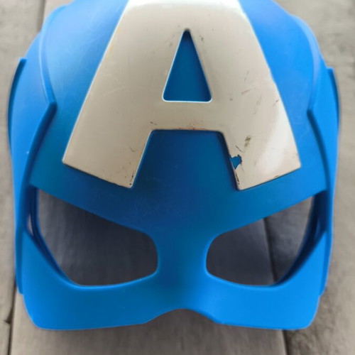 Hero Mask Captain America action figure used