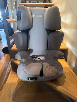 Concord Transformer X-Bag ISOFIX car seat like new 15-36kg