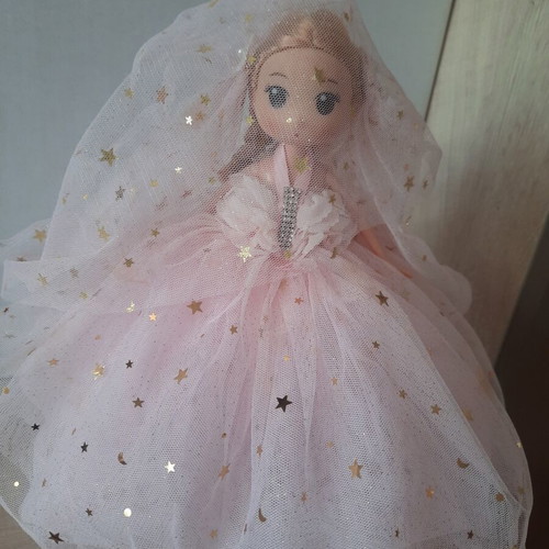 Kawaii Princess Doll like new with Pink Tulle Dress and Veil