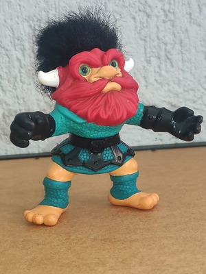 Hasbro Vintage Battle Trolls 1992 Viking Troll figure