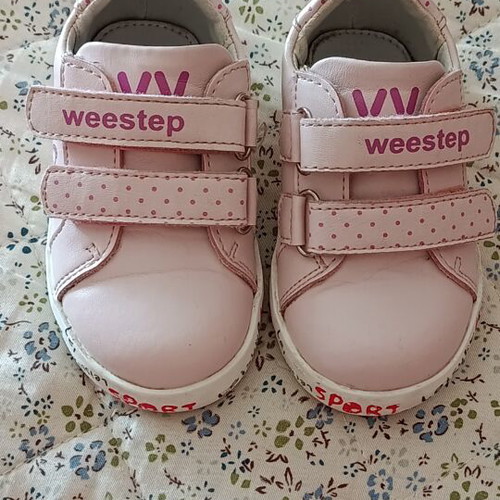 Weestep toddler sports shoes size 21, like new, soft pink