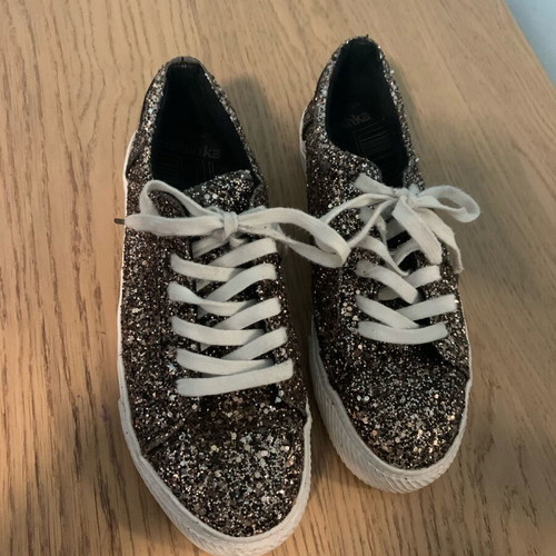 Bershka sneakers used, size 40