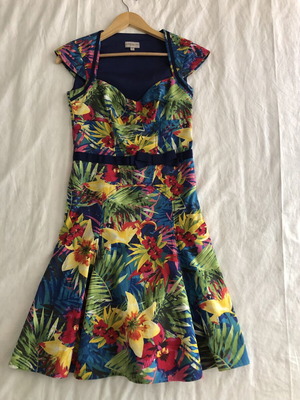 Karen Millen women's dress like new, colorful, size S