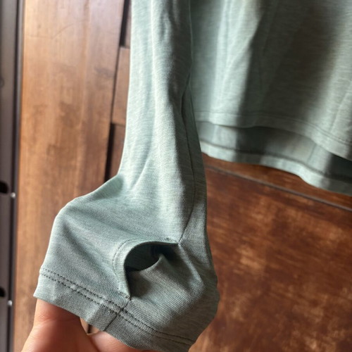 Nike Dry Fit women's long sleeve shirt like new, mint color