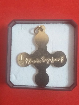 Archbishop Souvenir Cross new