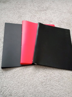 Folders like new, set of 3 pieces