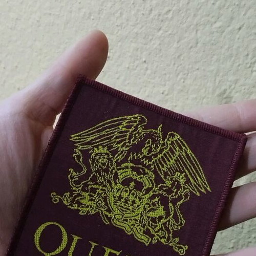 Queen embroidered patch like new, burgundy