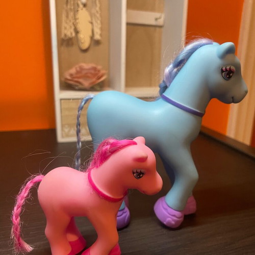 My Sweet Pony set by Simba Toys like new, 2 ponies