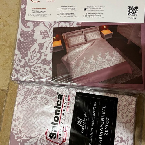Salonica large bedding set new 4 pillows 2 sheets pink white