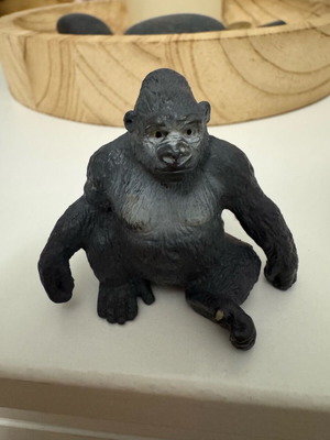Bullyland Zoo Animal Gorilla like new, vintage collectible toy