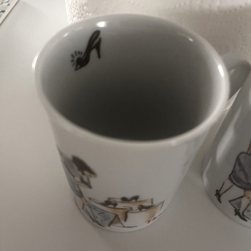 Hondos Center mug set like new, 2 pieces