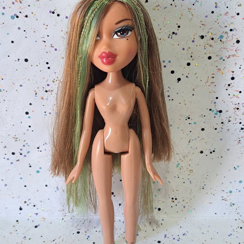 Bratz Tokyo A-go-go Yasmin doll used with flaws original version