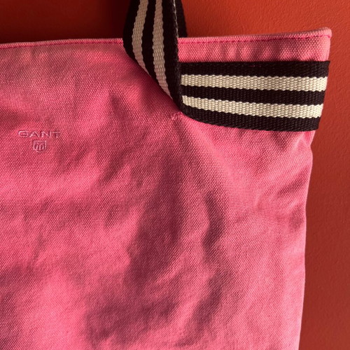 Gant bag large size, used, canvas pink/fuchsia with white/black handles