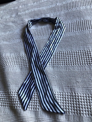 Thin twilly scarf for bag, hand, ribbon, ponytail like new
