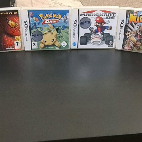 Nintendo DS games like new, pack of 5
