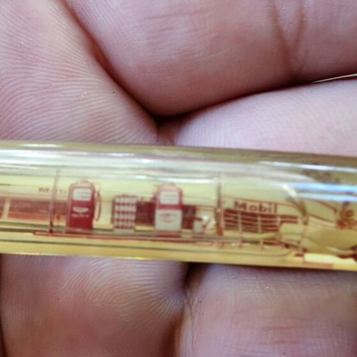 Mobil collectible keychain used