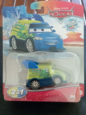 Αυτοκινητάκι Cars Color Changer DJ με φωτισμό
