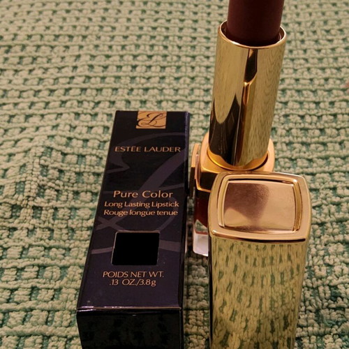 Estee Lauder Nude Pink Pure Color Lipstick like new