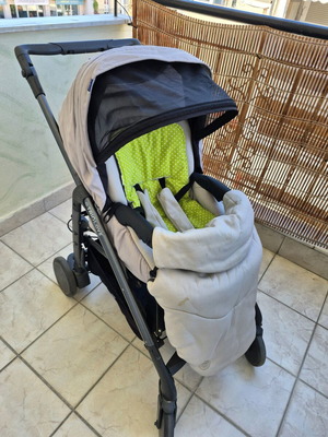 Chicco Trio Love stroller with bassinet and car seat